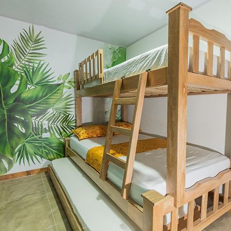 Nomada Hotel Guatape Exterior photo