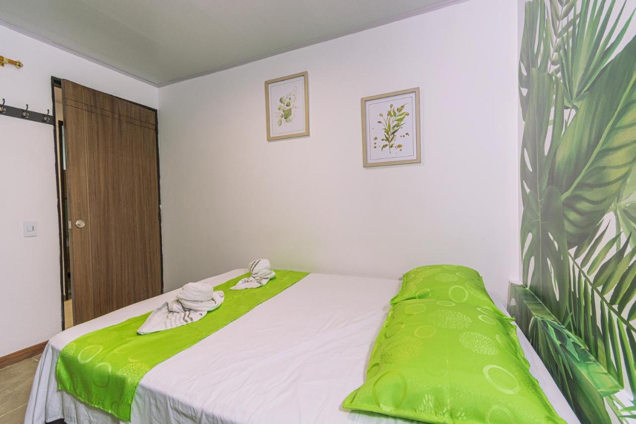 Nomada Hotel Guatape Exterior photo