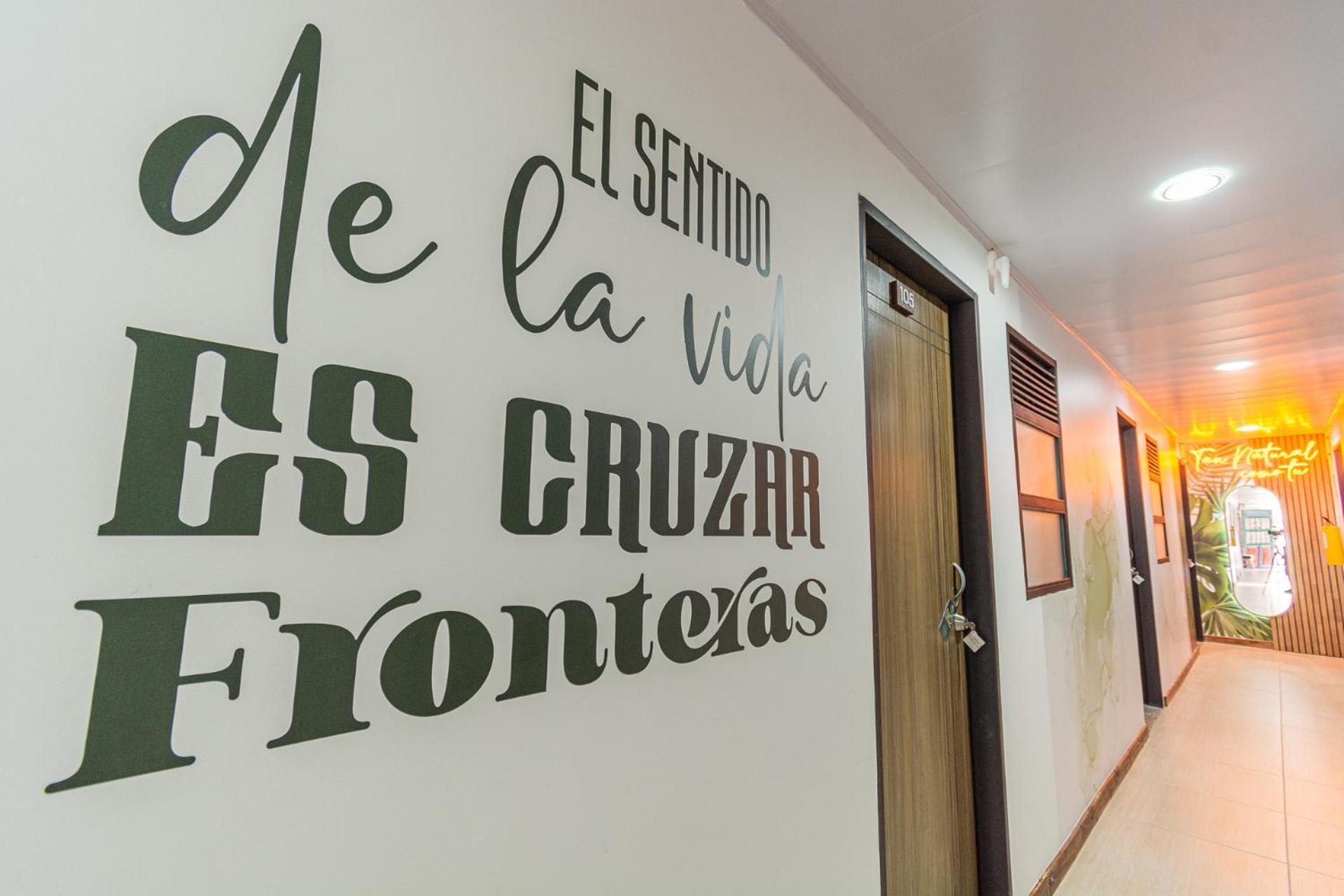 Nomada Hotel Guatape Exterior photo